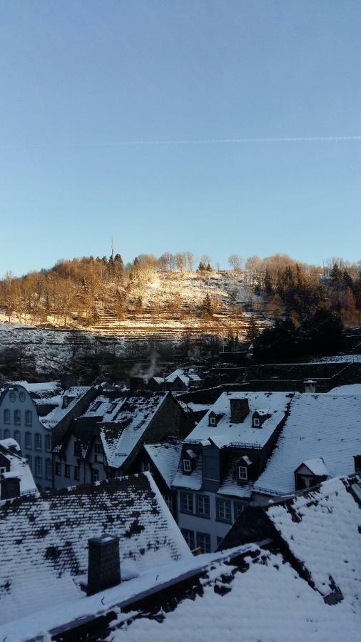 Der Kleine Globetrotter Bed & Breakfast Monschau Luaran gambar